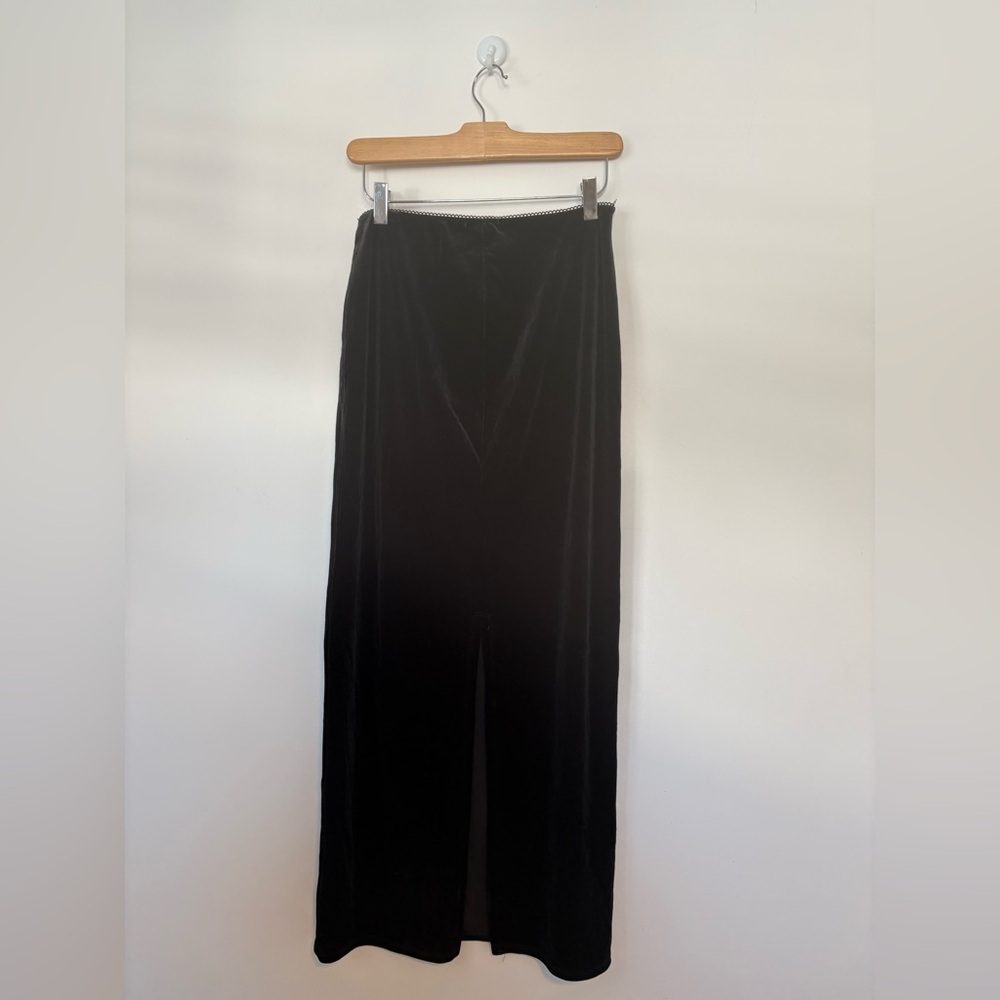 Suede Like Pencil Skirt - Picture 2 of 3